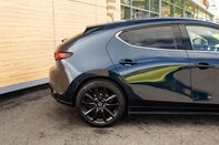 Mazda 3 SPORT LUX MHEV 7