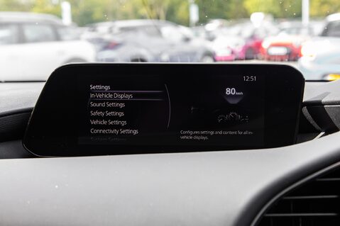 Mazda 3 SPORT LUX MHEV 25