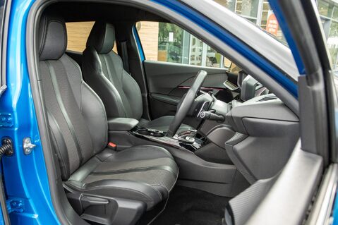 Peugeot 2008 PURETECH S/S GT 31