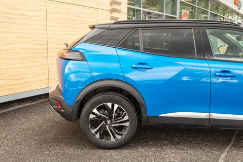 Peugeot 2008 PURETECH S/S GT 7