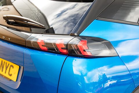 Peugeot 2008 PURETECH S/S GT 9