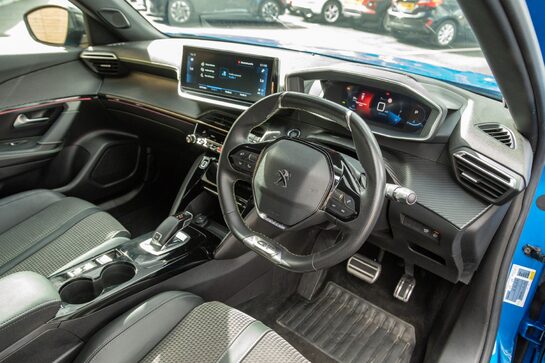 Peugeot 2008 PURETECH S/S GT