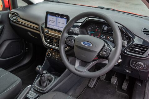 Ford Fiesta TREND 4