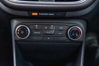 Ford Fiesta TREND 29