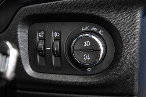 Vauxhall Corsa GS 16