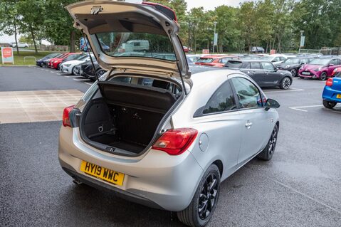 Vauxhall Corsa GRIFFIN 33