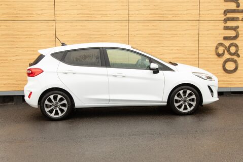 Ford Fiesta TREND 12