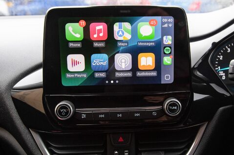 Ford Fiesta TREND 27