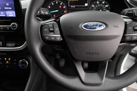 Ford Fiesta TREND 19