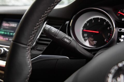 Vauxhall Astra GRIFFIN EDITION 17
