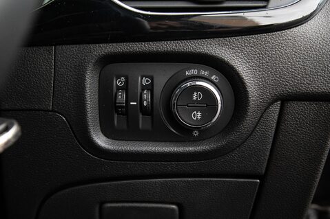 Vauxhall Astra GRIFFIN EDITION 16
