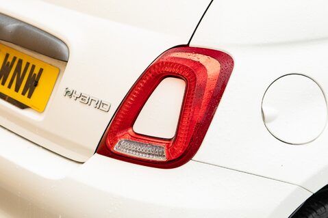 Fiat 500 SPORT MHEV 9