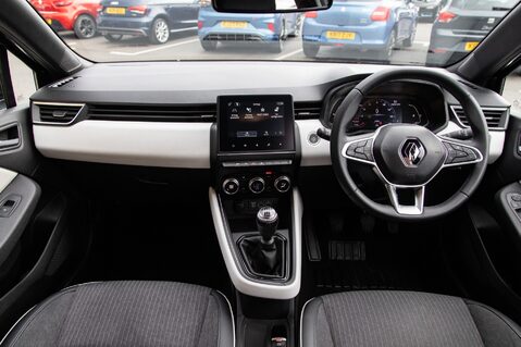 Renault Clio TECHNO TCE 3