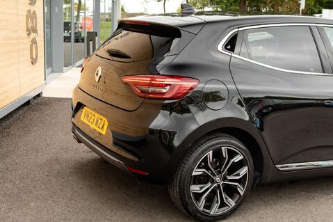 Renault Clio TECHNO TCE 8