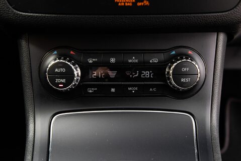 Mercedes-Benz B Class B 180 AMG LINE PREMIUM PLUS 43