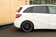 Mercedes-Benz B Class B 180 AMG LINE PREMIUM PLUS 7