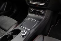 Mercedes-Benz B Class B 180 AMG LINE PREMIUM PLUS 41