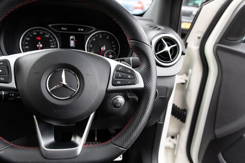 Mercedes-Benz B Class B 180 AMG LINE PREMIUM PLUS 20