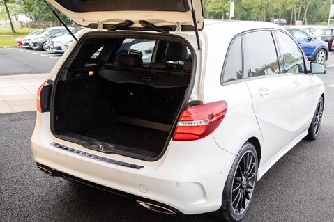 Mercedes-Benz B Class B 180 AMG LINE PREMIUM PLUS 46