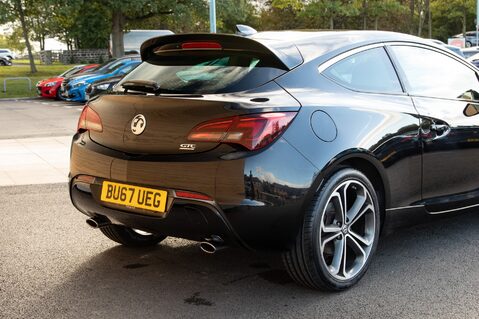 Vauxhall Astra GTC LIMITED EDITION S/S 8