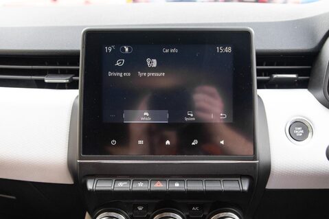 Renault Clio TECHNO TCE 29