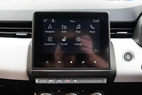 Renault Clio TECHNO TCE 23