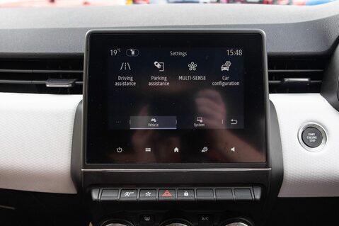 Renault Clio TECHNO TCE 30