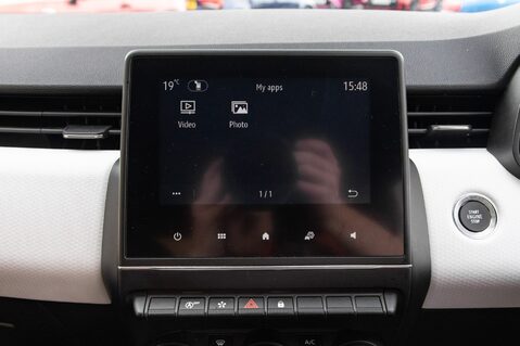 Renault Clio TECHNO TCE 28