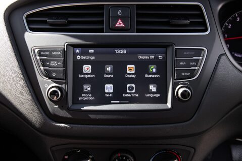 Hyundai i20 MPI PLAY 29