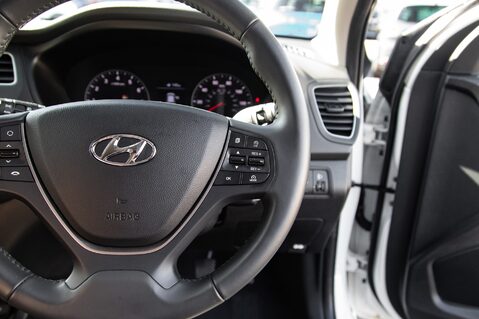 Hyundai i20 MPI PLAY 20