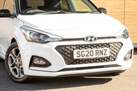 Hyundai i20 MPI PLAY 11