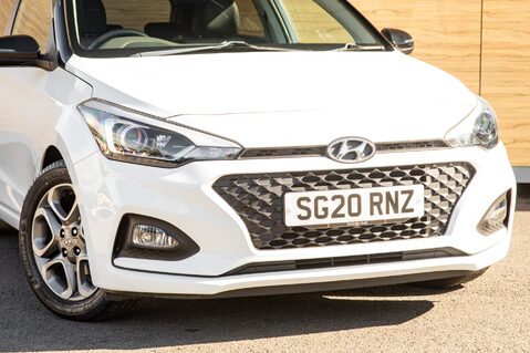 Hyundai i20 MPI PLAY 11