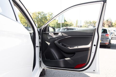 Hyundai i20 MPI PLAY 14