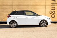 Hyundai i20 MPI PLAY 12