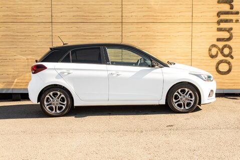 Hyundai i20 MPI PLAY 12