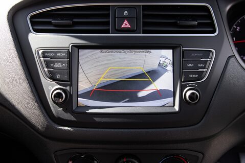 Hyundai i20 MPI PLAY 31