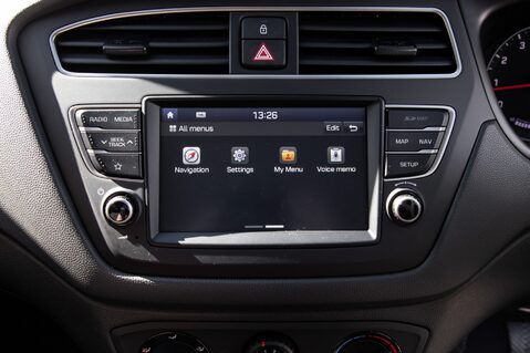 Hyundai i20 MPI PLAY 26