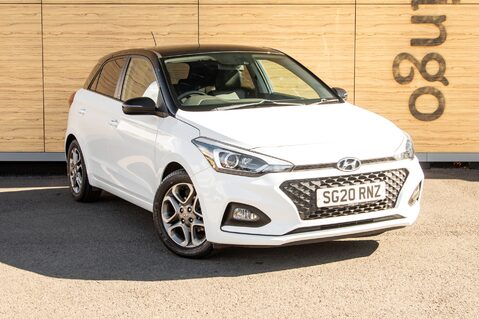 Hyundai i20 MPI PLAY 1