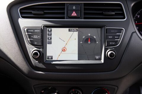 Hyundai i20 MPI PLAY 22