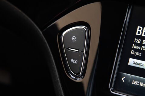 Vauxhall Corsa LIMITED EDITION S/S 29