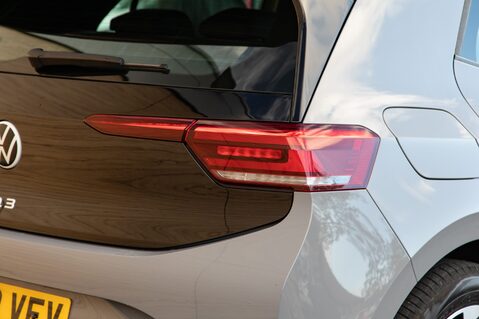 Volkswagen ID.3 PRO 9