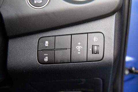 Hyundai i10 PREMIUM SE 16