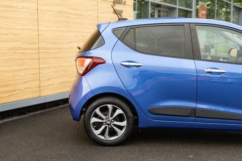 Hyundai i10 PREMIUM SE 7