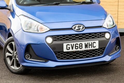 Hyundai i10 PREMIUM SE 11