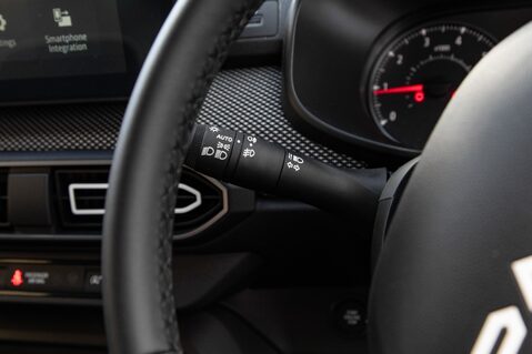 Dacia Sandero EXPRESSION TCE 17