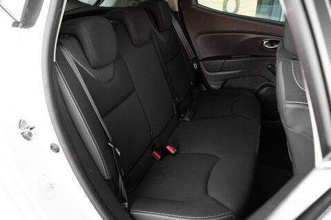 Renault Clio ICONIC TCE 35