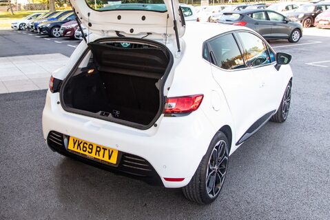 Renault Clio ICONIC TCE 36