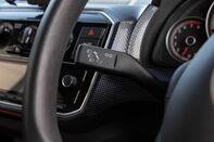 Volkswagen Up BLACK EDITION 17
