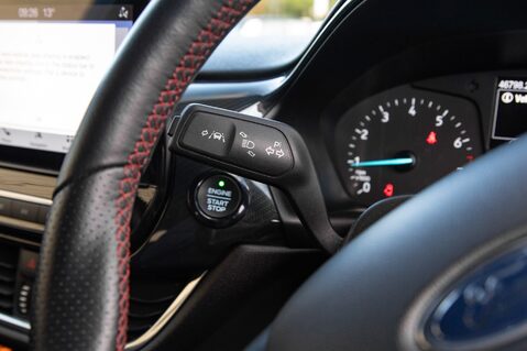 Ford Fiesta ST-LINE 16