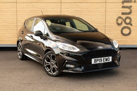 Ford Fiesta ST-LINE 1